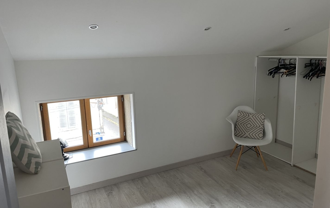 PROST immobilier : Apartment | PONT-DE-VAUX (01190) | 63 m2 | 160 000 € 