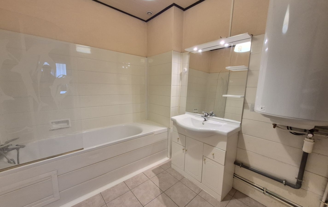 PROST immobilier : House | CHALAMONT (01320) | 82 m2 | 95 000 €  PROST immobilier : House | CHALAMONT (01320) | 82 m2 | 95 000 €