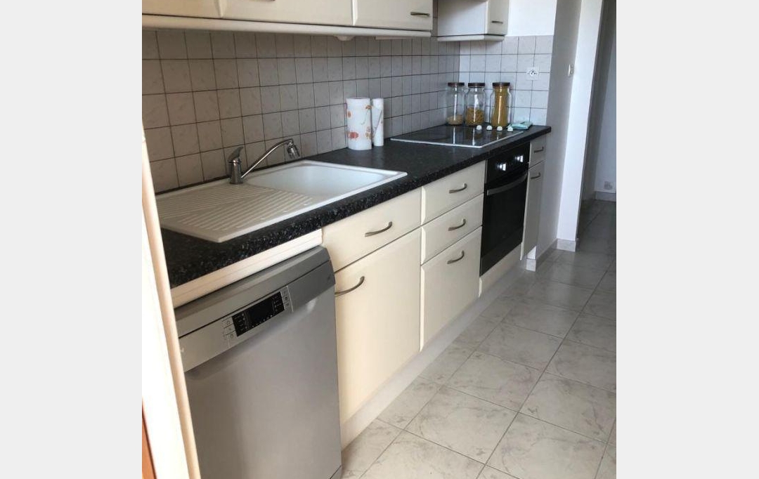 PROST immobilier : Appartement | MARSEILLE (13012) | 70 m2 | 1 000 € 