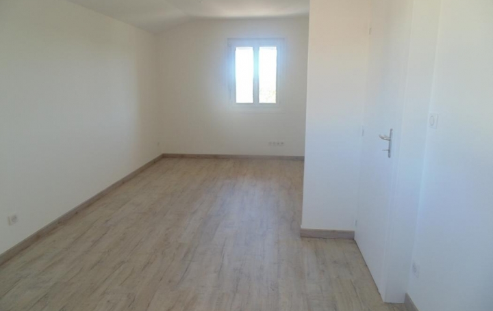 PROST immobilier : Appartement | SAINT-PAUL-DE-VARAX (01240) | 92 m2 | 715 € 