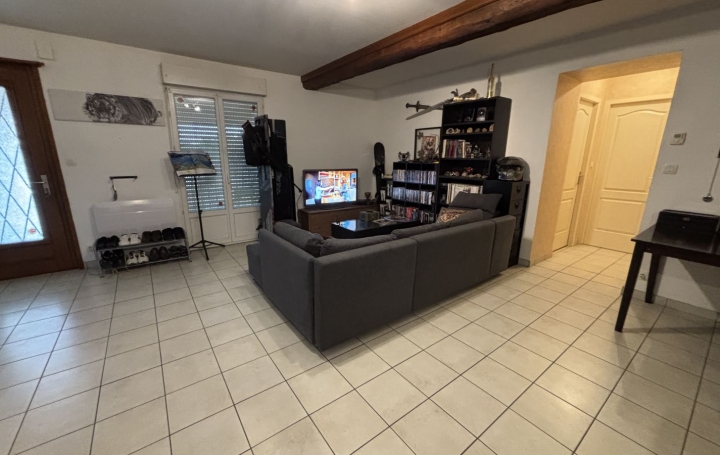 Maison SAINT-GENIS-SUR-MENTHON 51 m2 500 € Maison SAINT-GENIS-SUR-MENTHON 51 m2 500 €