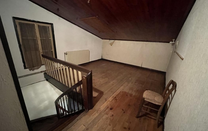  PROST immobilier Maison / Villa | CHALAMONT (01320) | 420 m2 | 220 000 € 