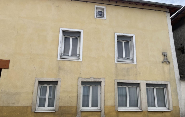 PROST immobilier : Immeuble | CHALAMONT (01320) | 489 m2 | 760 000 € 