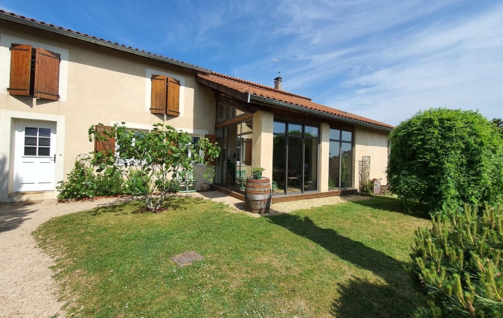 PROST immobilier House | CHALAMONT (01320) | 164 m2 | 349 000 € 